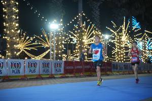 BIB: 100, 12969
                            <button type="button" onclick="openModal(21538220)" class="btn btn-primary btn-sm float-right btn-popup" data-toggle="modal" data-target=".modal-high-quality">
                        <i class="fas fa-shopping-cart"></i> Add to Cart
                    </button>
                                            <button type="button" onclick="isThisMe(21538220, true)" class="btn btn-success btn-sm float-right btn-popup btn-isme hidden" data-toggle="tooltip" data-placement="bottom" title="นี่คือรูปของคุณใช่ไหม คลิกที่นี่เพื่อเอาเข้าอัลบั้ม">
                        <i class="fas fa-plus"></i> Add to album
                    </button>
                    <button type="button" onclick="isThisMe(21538220, false)" class="btn btn-warning btn-sm float-right btn-popup btn-isnotme hidden">
                        <i class="fas fa-ban"></i> Remove from album
                    </button>